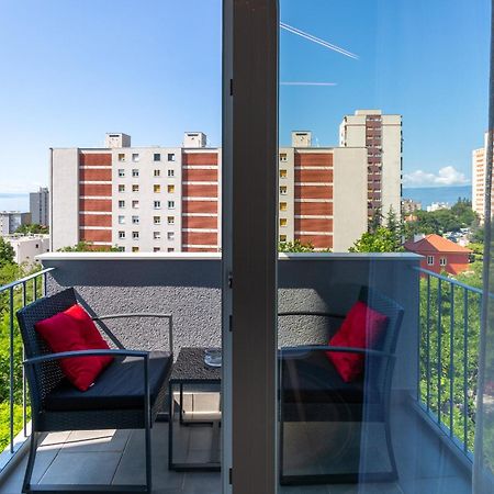 Brand New Apartment Close To The Beach, City Center And University Of Rijeka - Apartment Karlo Eksteriør billede