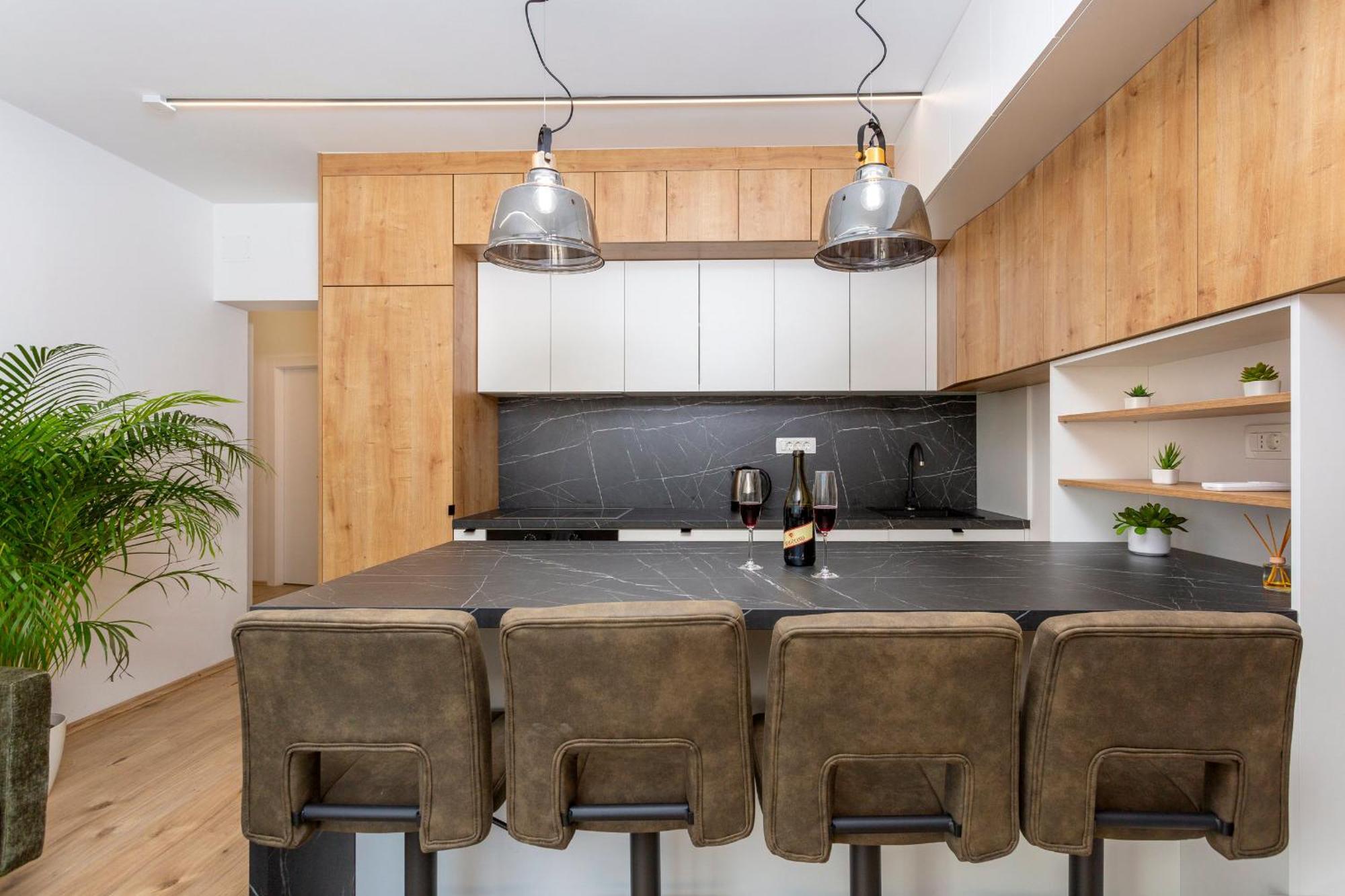 Brand New Apartment Close To The Beach, City Center And University Of Rijeka - Apartment Karlo Eksteriør billede