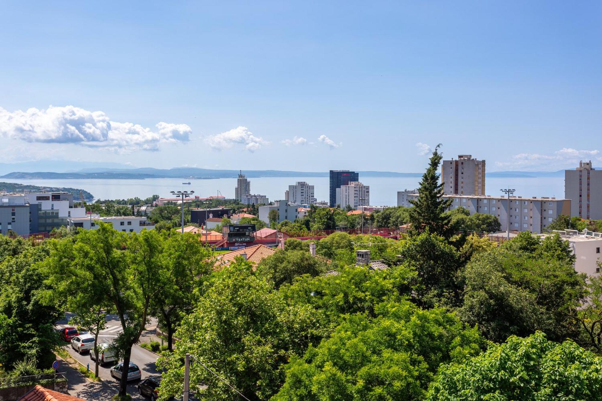 Brand New Apartment Close To The Beach, City Center And University Of Rijeka - Apartment Karlo Eksteriør billede